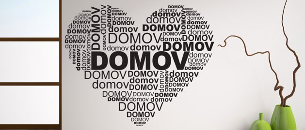 Srdce s textem domov