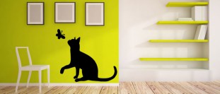Samolepka na stěnu kočka s motýlem, polep na stěnu a nábytek