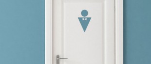 Samolepka na zeď a dveře s označením toalety muži, polep na stěnu a nábytek